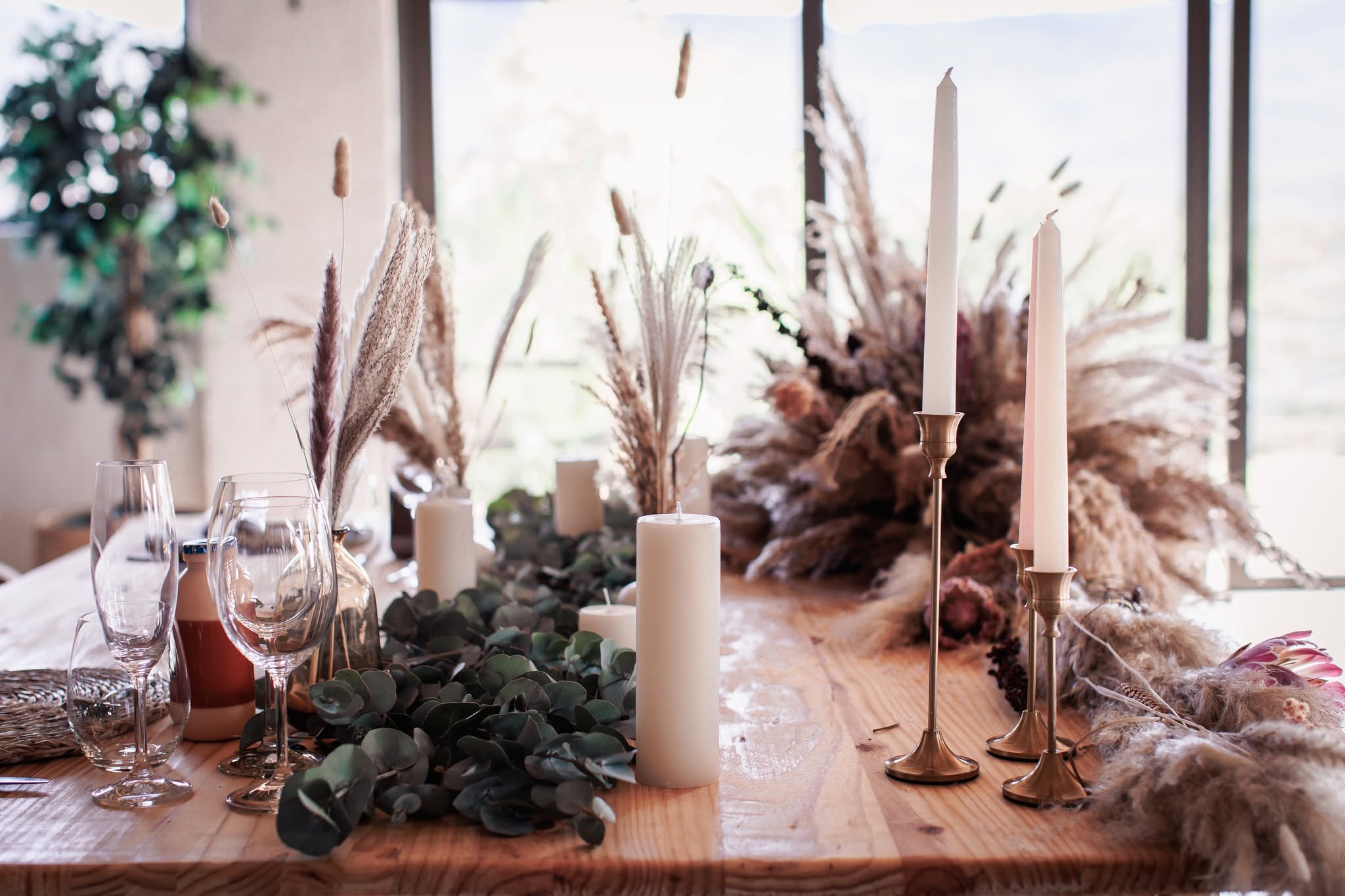 Wedding couple in the Karoo landscape at African Game Lodge